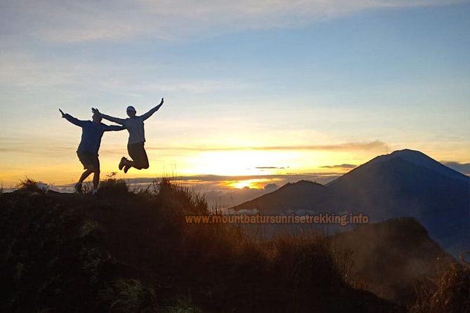 Mount Batur Sunrise Trekking (Private Tour and Breakfast at Restaurant) - Walking Mount Batur before sunrise