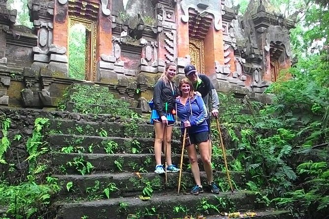 Mount Batur Sunrise Trekking Private Tour with Breakfast and Hotel Transfer - The uphill walk and the value of a private guide
