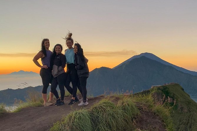 Mount Batur Sunrise Trekking Private Tour with Breakfast and Hotel Transfer - Choosing the descent and adding a crater walk