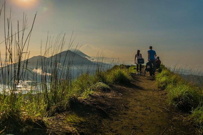 Mount Batur Sunrise Trekking with Optional Hot Spring - Reaching the crater rim for sunrise