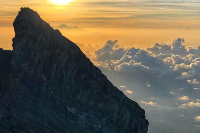 Mount Batur Sunset Trekking From Ubud - The Ubud Pickup and Ride to Kintamani