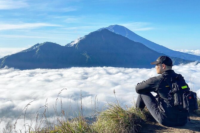 Mount Batur Trekking & Hot Spring - Sunrise and breakfast at the summit