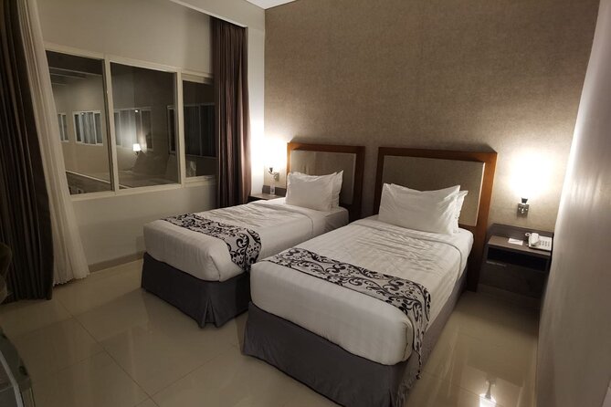 Mount Bromo & Ijen & Madakaripura Waterfall Tour (3D2N) - Hotel - Why the driver and guide can make or break this trip