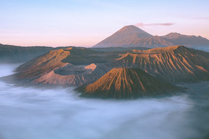 Mount Bromo & Ijen & Madakaripura Waterfall Tour (3D2N) - Mount Bromo before sunrise