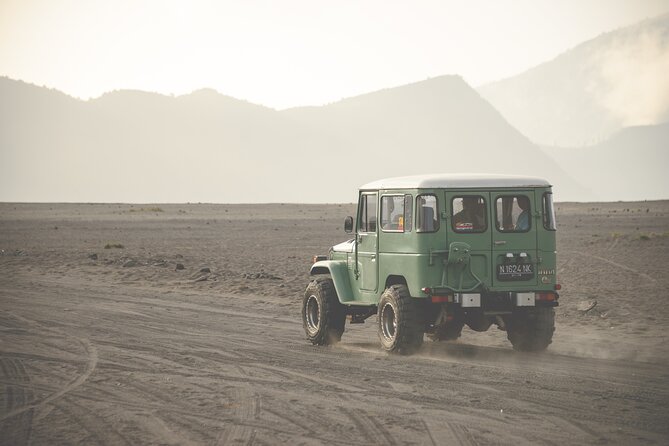 Mount Bromo Sunrise – Exclusive Guided Tour (All-Inclusive) - Climbing to Bromo’s crater rim