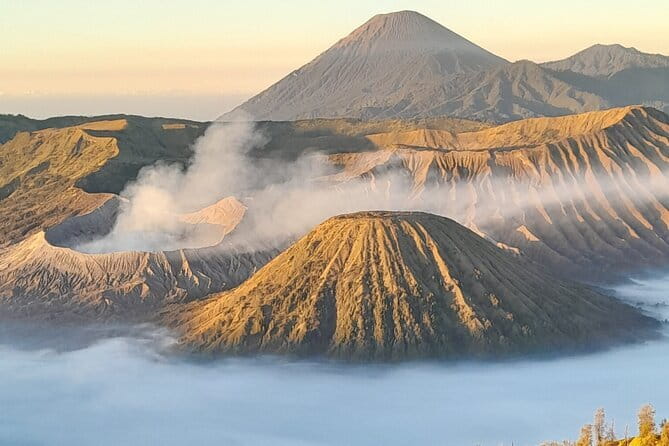 Mount Bromo Sunrise Shared Guided Tour from Surabaya - What this $70 Bromo tour actually gives you