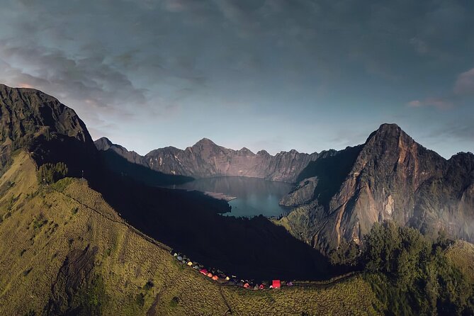 Mount Rinjani 3D2N Private Trek – Summit, Crater Rim & Hot Spring - The long route to Senaru Crater Rim