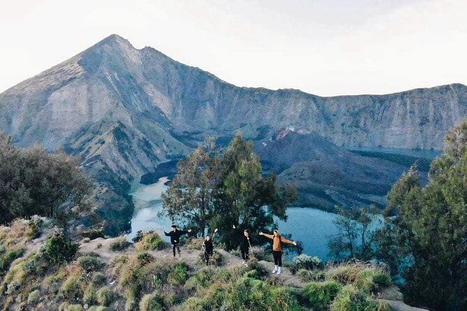 Mount Rinjani Hiking to summit( 2 Days 1 Night ) - The Long Return to Sembalun