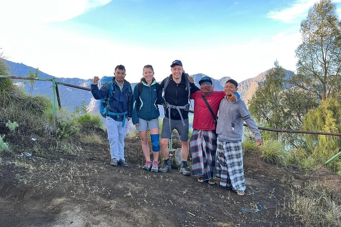 Mount Rinjani Summit Trek Full Sunrise Point (2D-1N) - What the guides and porters add
