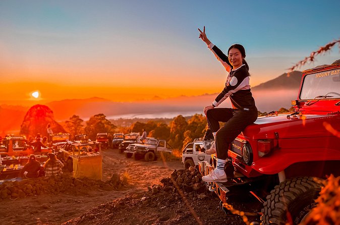 Mt Batur Jeep Sunrise Tour - Sunrise from the upper slopes
