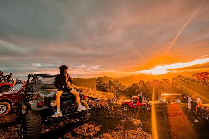 Mt Batur Sunrise Jeep & Natural Hot Spring Tour - Sunrise Above Mount Batur by 4WD Jeep