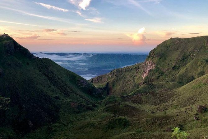 Mt batur Sunrise Trekking and Natural Spring Tour - Who should book this experience