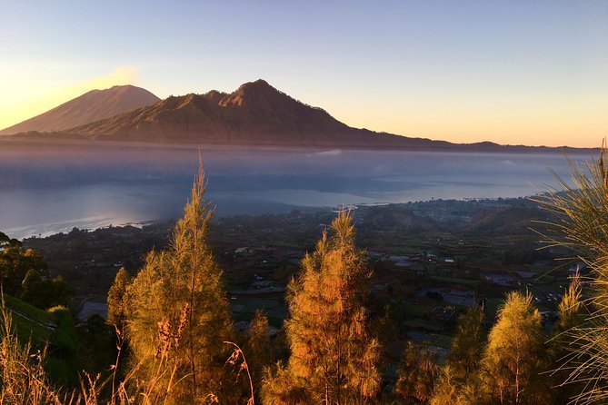 Mt Batur Sunrise Trekking Tour - Why Mt Batur is worth the brutal alarm