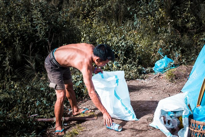 Mt. Rinjani 2D1N Senaru Crater Rim - The long lunch stop at Pos 2