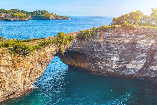 Nusa Penida 2 Day 1 Nights Guided Private Bali Tour - Day one: the famous west coast