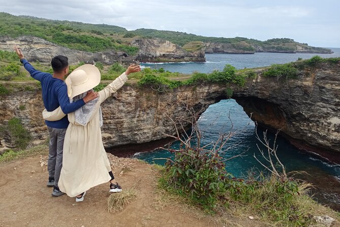 Nusa Penida East And West Full Day Private Guided Tour - Broken Beach and the unusual coastal opening
