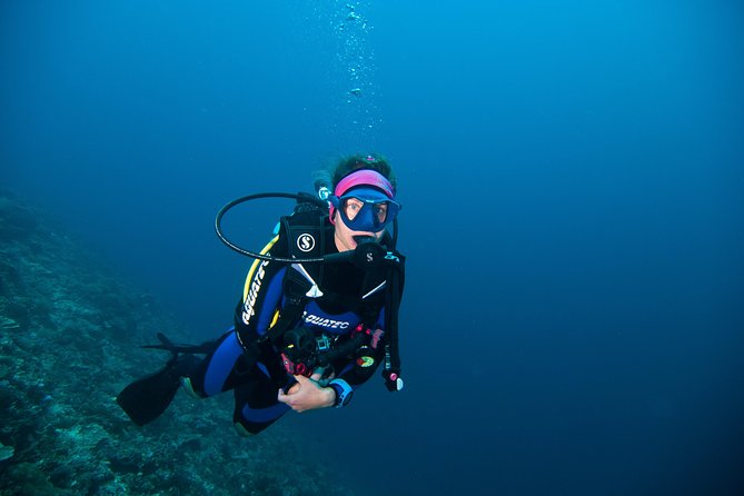 Nusa Penida Three Dives Trip for Certified Divers - Manta Point and the first underwater session