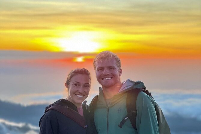 One Day Trek Mount Rinjani - The 7 AM start in Senaru
