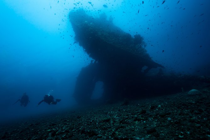 Open Water Course in Tulamben - Get Certified in Bali - Tulamben Beach and shallow-water practice