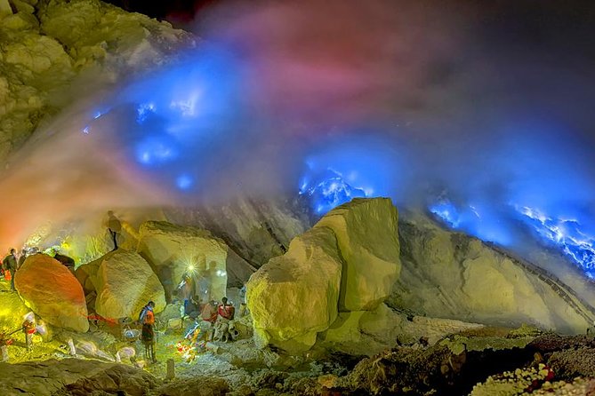 Overnight Mount Ijen Blue Fire Trek Tour From Bali (Private-All Inclusive) - Tamblingan and Buyan bring a cooler north Bali pause