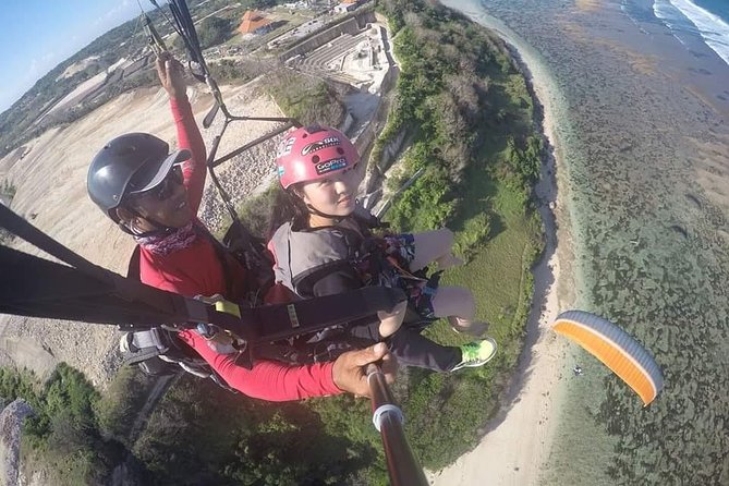 Paragliding Bali at Uluwatu Cliff with Photos/Videos - Safety, Comfort, and Who Will Enjoy It