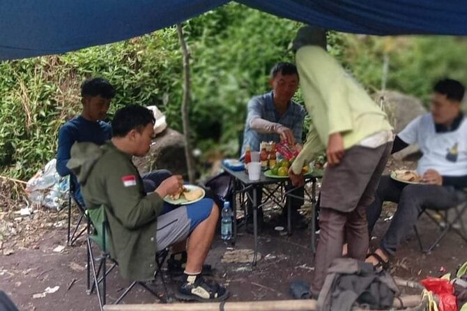 Popular Rinjani Trekking Tour Service To Summit For 2 Days Via Sembalun Trail - Day two: the summit push and return to Sembalun