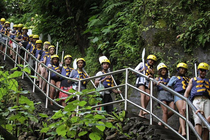 Premium White Water Rafting and Jungle Buggies in Bali - Lunch comes at the right time