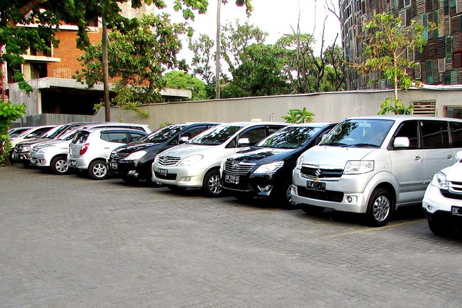 Private Arrival Transfer: Denpasar International Airport to Nusa Dua Area - Finding your driver at Denpasar International Airport