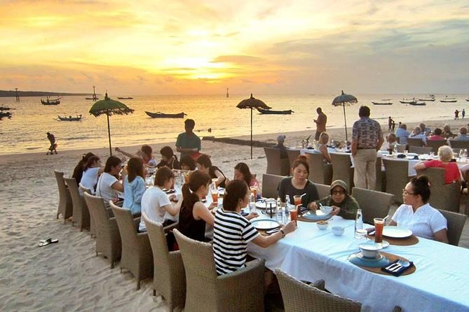 Private Bali CAR / VAN charter with English speaking driver. - Choosing between eight and ten hours