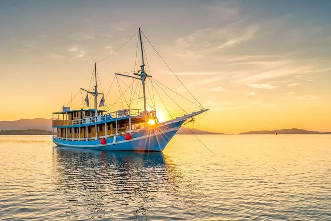 Private boat trip Komodo 2 or more person for 3 days 2 nights, Kelor, Rinca... - Key points to know before booking