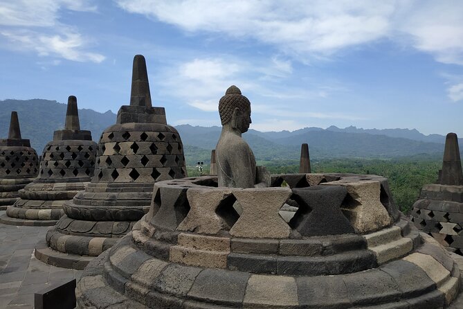 Private Car: Borobudur Temple Merapi Jeep Tour Prambanan Temple - Who should book this experience