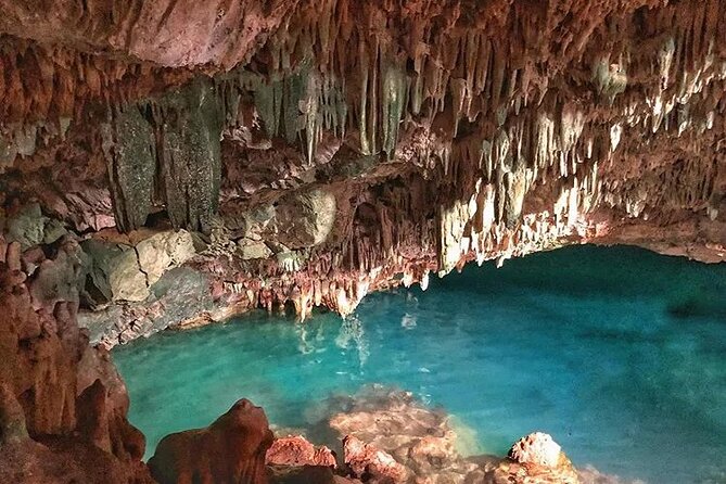 Private Day Tour Rangko Cave -Batu Cermin Cave - Timing, weather, and what to bring