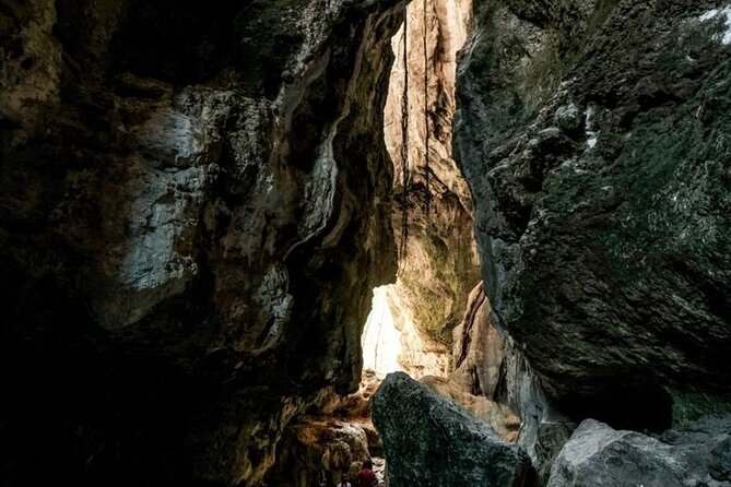 Private Day Tour Rangko Cave -Batu Cermin Cave - Batu Cermin and the mirror effect