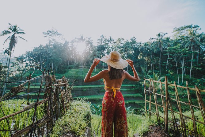 Private Full-Day Tour: Balinese Temples and Rice Terraces - Tirta Empul, choosing to watch or join the blessing