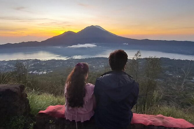 Private Guided Hike in Mount Batur Sunrise - The 4:00 am start and the journey into darkness