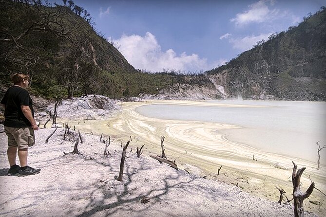 Private Guided to The White Crater & Surrounding Areas Tour - Key Points Before You Book