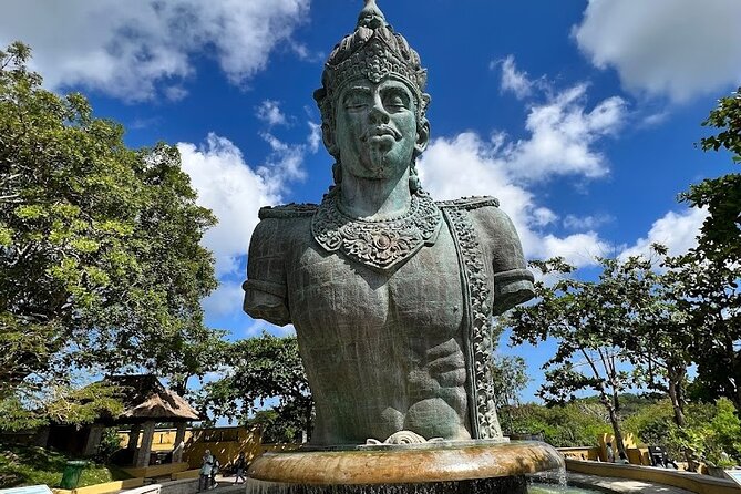 Private Half Day Nusa Dua Village All-Inclusive Tour - Guides, Driving, and the Private Format