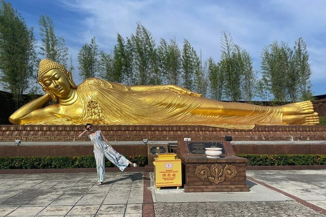 Private One Day Bintan Island Tour - Tanjung Pinang for snacks and local shopping