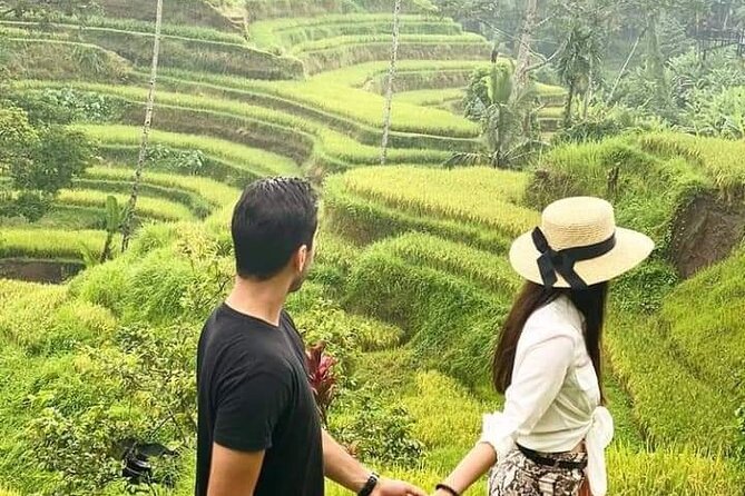 Private tour, discover the beauty of bali - Walking to Leke Leke Waterfall