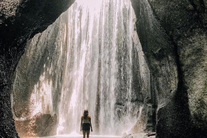 Private Tour Lempuyang, Tirta gangga, tukad Cepung Waterfall - How the private transport affects the day