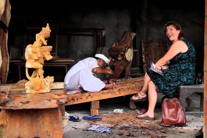 Private Tour of Ubud Art Village from Bali - Batubulan: seeing batik before the shopping begins