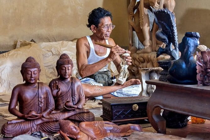 Private Tour of Ubud Art Village from Bali - Celuk Village: silver and gold work up close