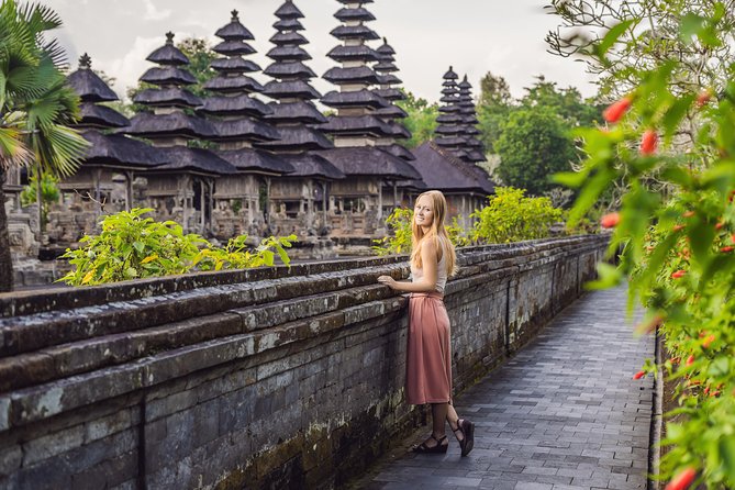 Private Tour: Tanah Lot at Sunset - Taman Ayun Temple: gardens before the coast