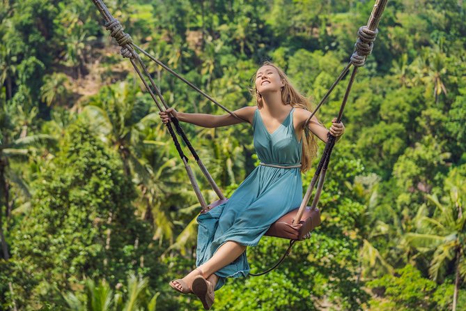Private Tour: Ubud and Tanah Lot Day Tour - Lunch and jungle views at D Alas Warung