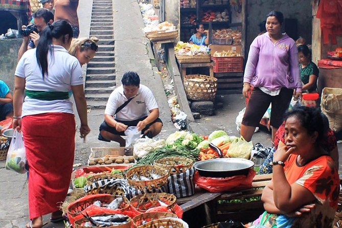 PRIVATE Ubud Market Tour & Balinese Cooking Class with Putu - Key points before you book