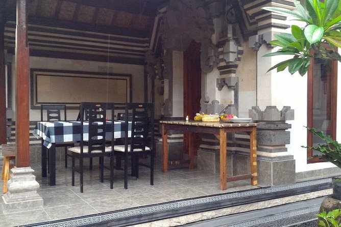PRIVATE Ubud Market Tour & Balinese Cooking Class with Putu - The $95 price: where the value lies