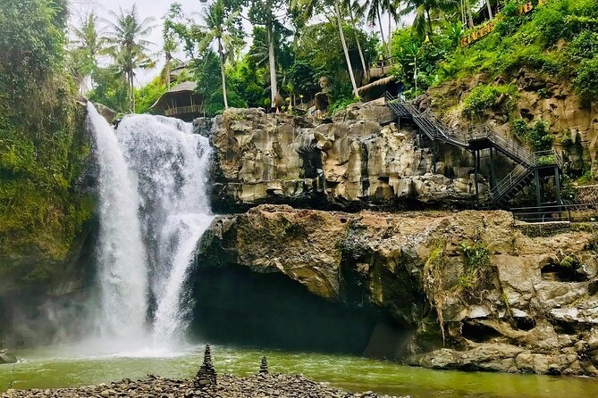Private Ubud Tour: Monkey Forest, Waterfall & Rice Terrace - Sacred Monkey Forest: Ubud’s Green Cultural Start