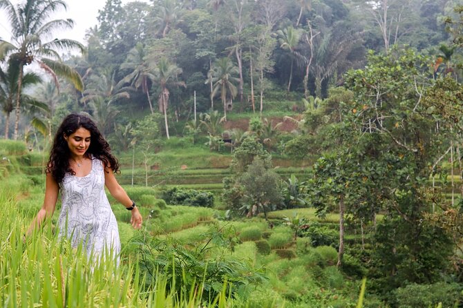 Private Ubud Tour: Waterfall, Rice Terrace & Monkey Forest - Tegalalang Rice Terrace and the famous views