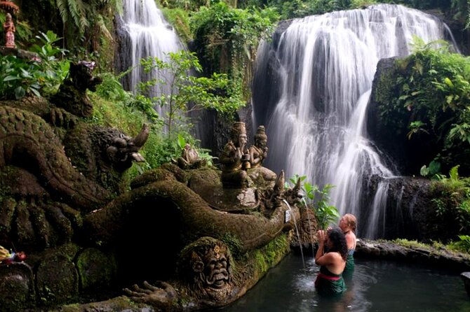 Purifications at Beji Griya Waterfalls - Key points to know before you book