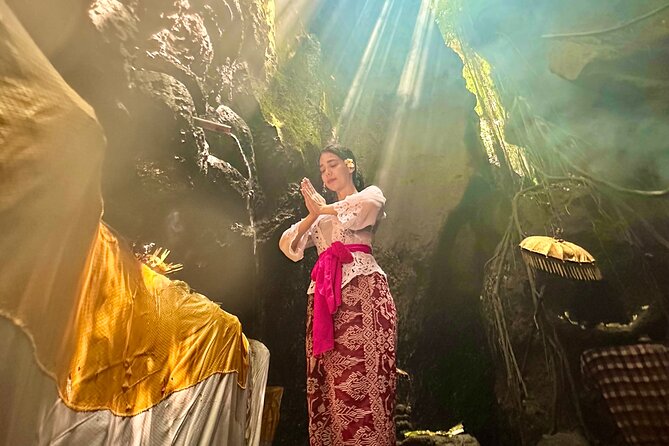 Purifications at Beji Griya Waterfalls - Is $50 good value?